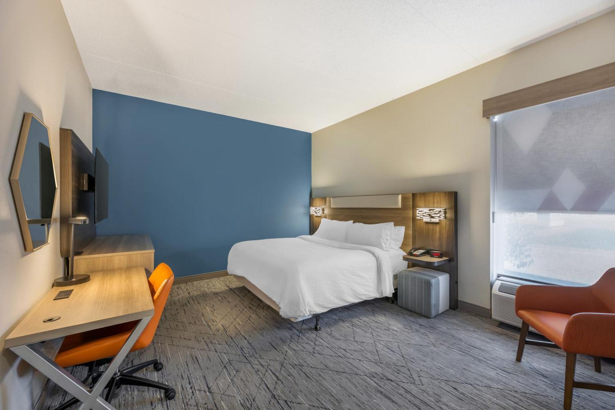 Holiday Inn Express Crestwood By Ihg Εξωτερικό φωτογραφία