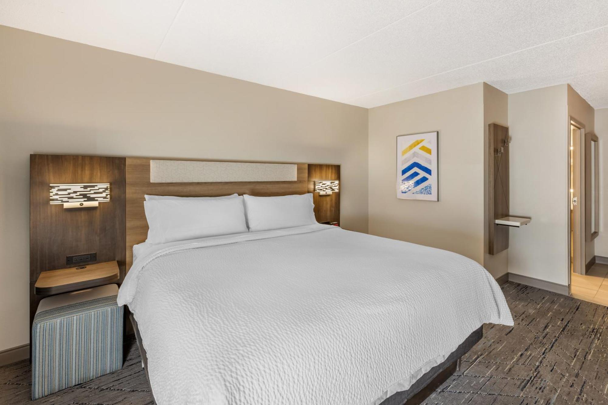 Holiday Inn Express Crestwood By Ihg Εξωτερικό φωτογραφία