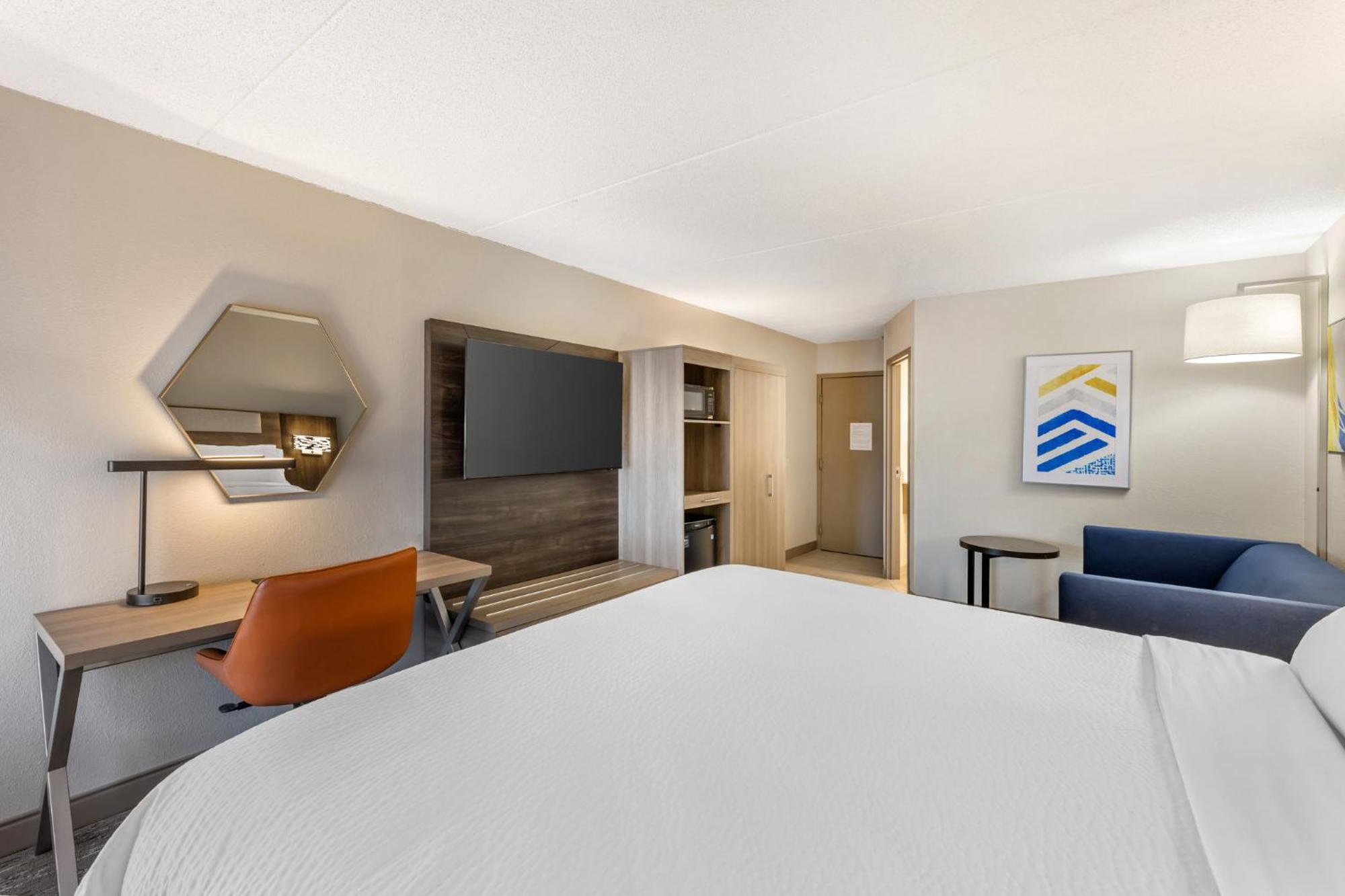 Holiday Inn Express Crestwood By Ihg Εξωτερικό φωτογραφία